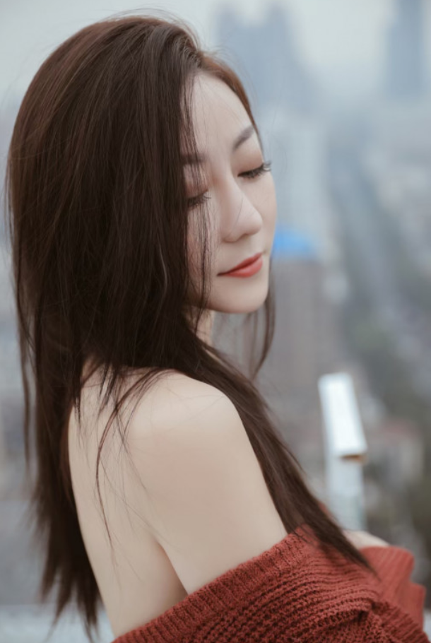 雨花台 微丰满型的美女