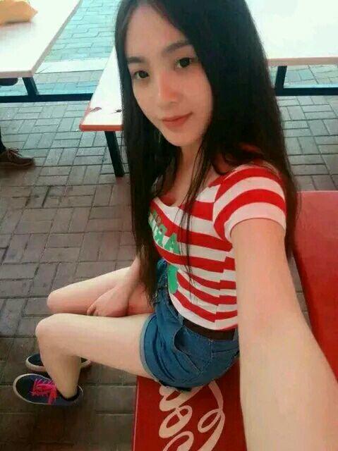 嫩妹筱婷, 包~ye一晚没睡.爽翻